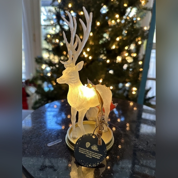 ✨ Harry Potter Patronus Light-up Ornament - Picture 4 of 4